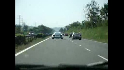 Mg Zr преследва Audi R8