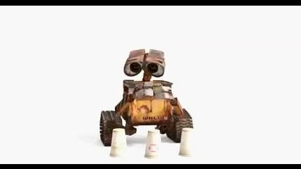 Walle meets cups (тука има, тука нема))))