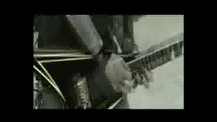 Childrenofbodom - Smile Pretty For The Devil