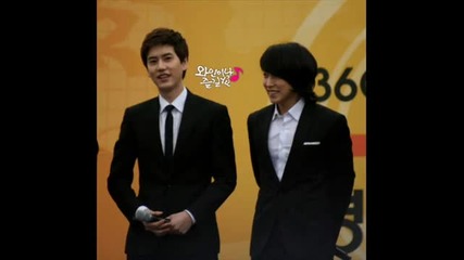 Kyuhyun (somewhere over the Rainbow) Super Cute! ^-^