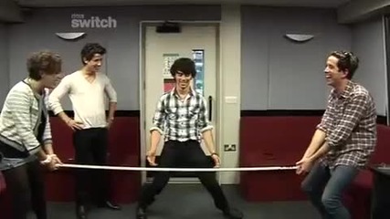 Jonas Brothers - How low can Jo Bro go.