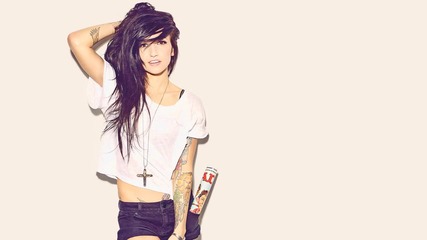 Krewella - Strobelights