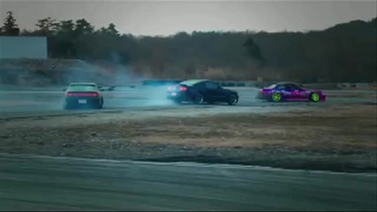 2010 Mustang In Japan! Drifting with Vaughn Gittin Jr. 