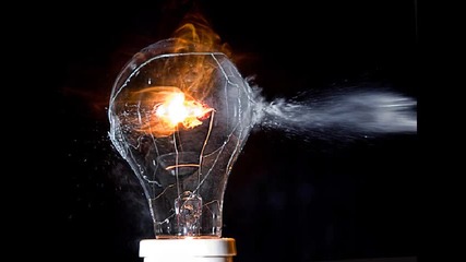 The 808s Feat. Alexandra - Lights Out 