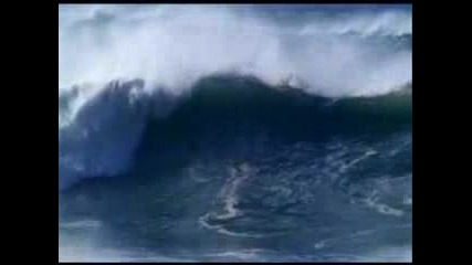 Powerful Ocean Waves - Nothing Else Matters by Gregorian.