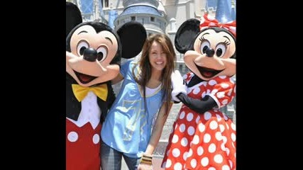 Miley Cyrus - 7 things.. ^^