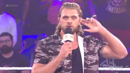 Von Wagner goes ballistic on the Chase University student section: WWE NXT, Jan. 4, 2022