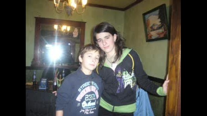 Vivi I Friends