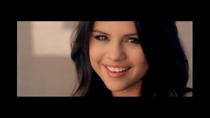 С Превод и Текст! Selena Gomez & The Scene - Who Says ( Високо Качество ) 