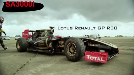 Bugatti_veyron_super_sport_vs_f1 race