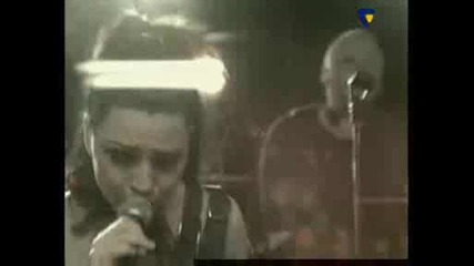 evanescence - going under.avi