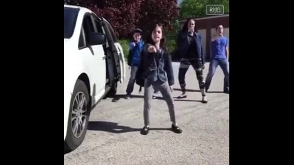 Eto tova e zabavno semeistvo :d