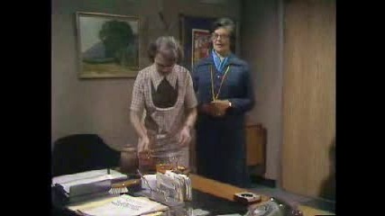 Mind Your Language - Come Back - 4