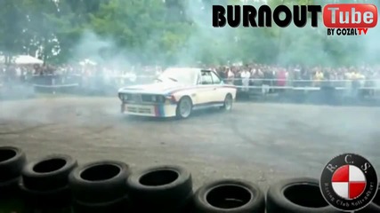 Bmw Csl Coupe Group 2 Burnout and donuts