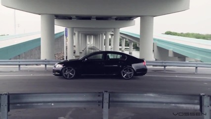 Страхотен ниско икономичен Lexus с комбинация Vossen Wheels