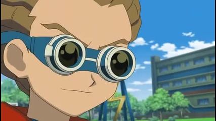 Inazuma Eleven Episode 77 Part (2_3) - The Ultimate Face-off! Kudo Japan vs. Hitomiko Japan!!