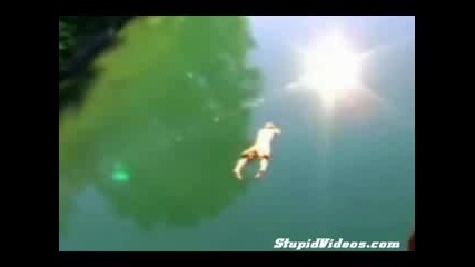 Така не се скача във вода