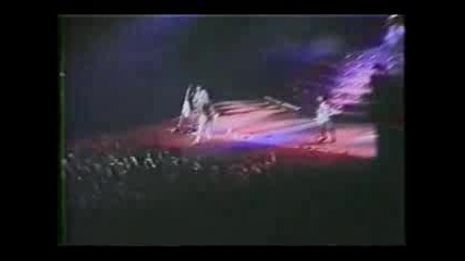 Motley Crue - Fight For Your Rights(live)