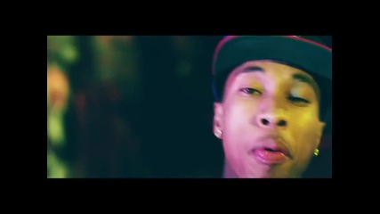 Tyga feat Chris Brown - Snapbacks Back ( Официално видео )