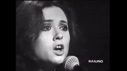 Gigliola Cinquetti, Non Andare Via (ne me quitte pas) Canzonissima 1974 ( Hq new original ) 