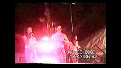Jeans Enferma de amor en vivo