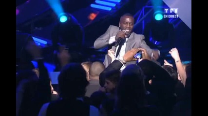 Akon - Right Now *На Живо* 2009г.(HQ)