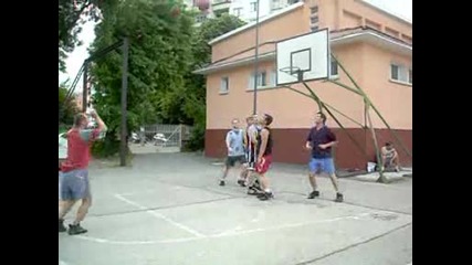 Мързелив баскетбол в Пмг (4 част)