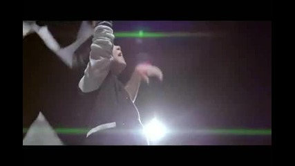 Jessie J - Who's Laughing Now