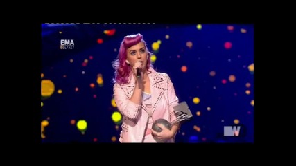 Mtv E M As 2011: Katy Perry - Награда за Най-добър Live