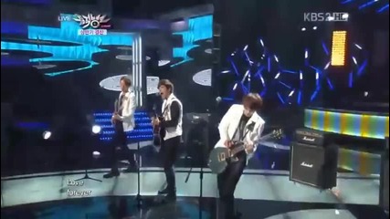 (hd) Cn Blue - Dream boy + Hey you ~ Music Bank Half Year Wrap-up (29.06.2012)