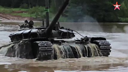 Руските танкисти се научиха да дишат под вода