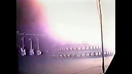 Queen - We Will Rock You ( Каракас 1981)