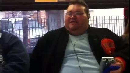 Този ако беше в Бг, да е изял боя сто пъти