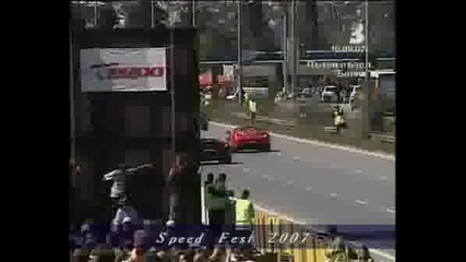 Lamborgini Срещу Porsche