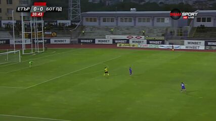 Етър - Ботев Пд 0:0 /първо полувреме/