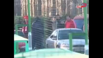 Бой между агитките на Локо Мездра и Цска