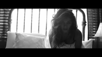 Nicole Scherzinger - On the Rocks (official Video Clip)