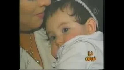 Rbd Le Canta A La Virgen