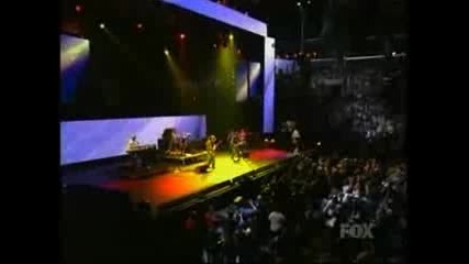 Hilary Duff - So Yesterday, Jingle Ball Roc