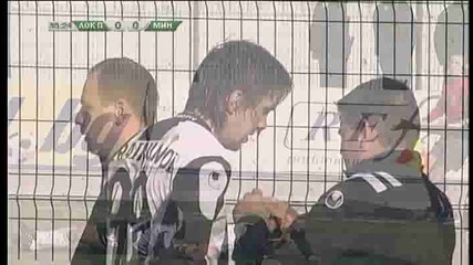 Football Bg Action сблъсък между Златков от Миньор и Раймонди от Локо 