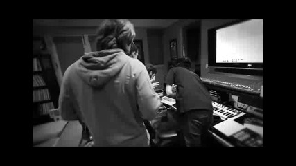 Linkin Park - Not Alone