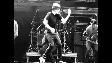 Justin Bieber - // Look At Me Now // ^^