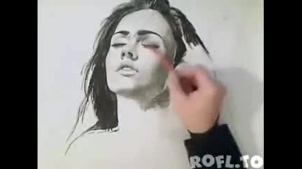 Художник Рисува Меган Фокс 
