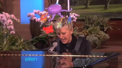 Ellen Sings with James Blunt and Justin Bieber!