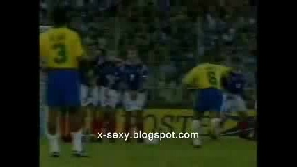 Супер Яки Голове + гола на Карлош през 98