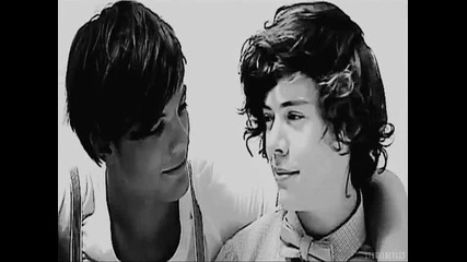 Nothing Like us / One Direction