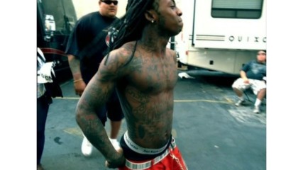 Can suggest lil wayne hustler musik think Lil wayne hustler musik explain