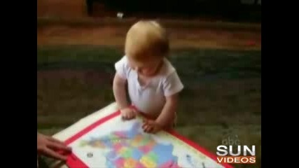 Бебетата От Малки Трябва Да Се Учат :):):)