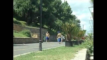 21 юни 2011 г. 17:42 днес на плажа в бургас