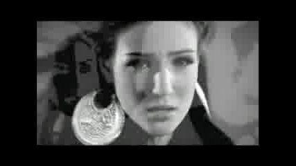 Sophia Somajo - Warm Blooded Murder